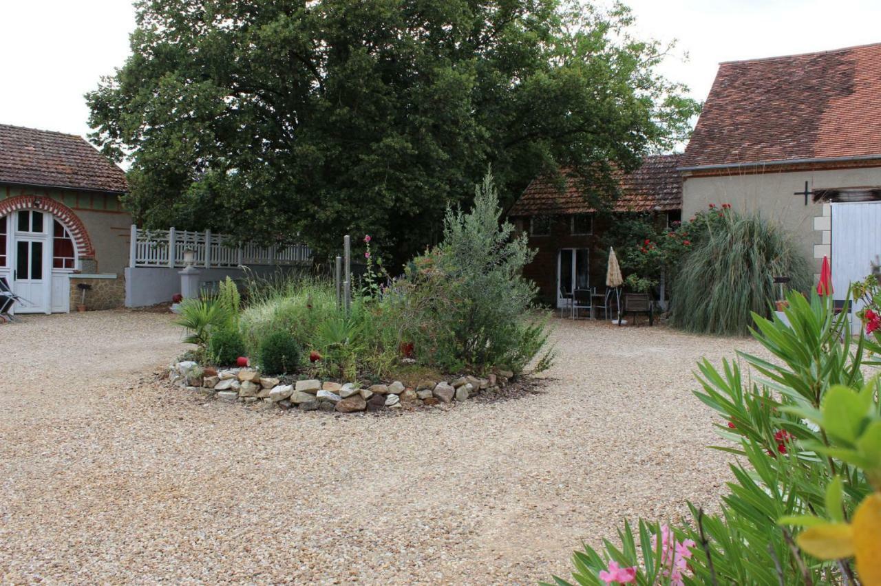 Le Clos De La Fontaine Massay Luaran gambar